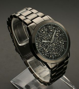 Zegarek damski Swarovski Bruno Calvani Classic BC90277. Mechanizm japoński mieści się w okrągłej, wytrzymałej kopercie. Koperta wykonana z ALLOY’u, Zegarek idealny na prezent (4).jpg